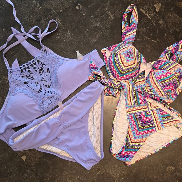 BUNDLE 2 FOR 1 {Marilyn Monroe} 2 KNOCKOUT BIKINIS for 1 PRICE- MAKE AN OFFER! - Picture 1 of 13
